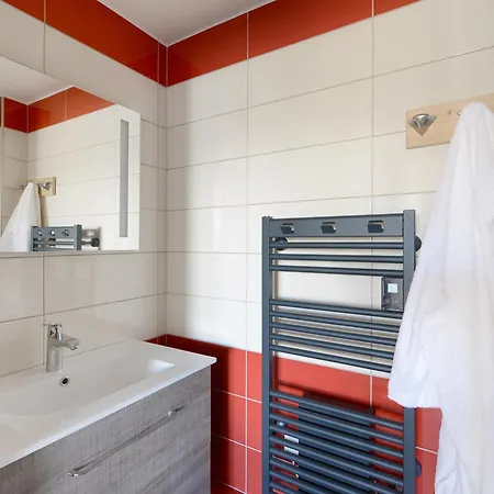 Renove 8 Pers., Acces Pistes, Espace Bien-etre, Animaux Admis - Fr-1-181-1073 Lägenhet La Plagne