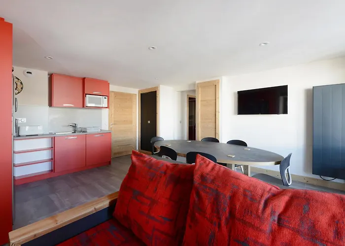 Renove 8 Pers., Acces Pistes, Espace Bien-etre, Animaux Admis - Fr-1-181-1073 Lägenhet *