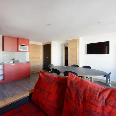 Montchavin Les Coches, 4 Pieces, 8 Personnes - Fr-1-181-1073 Apartment